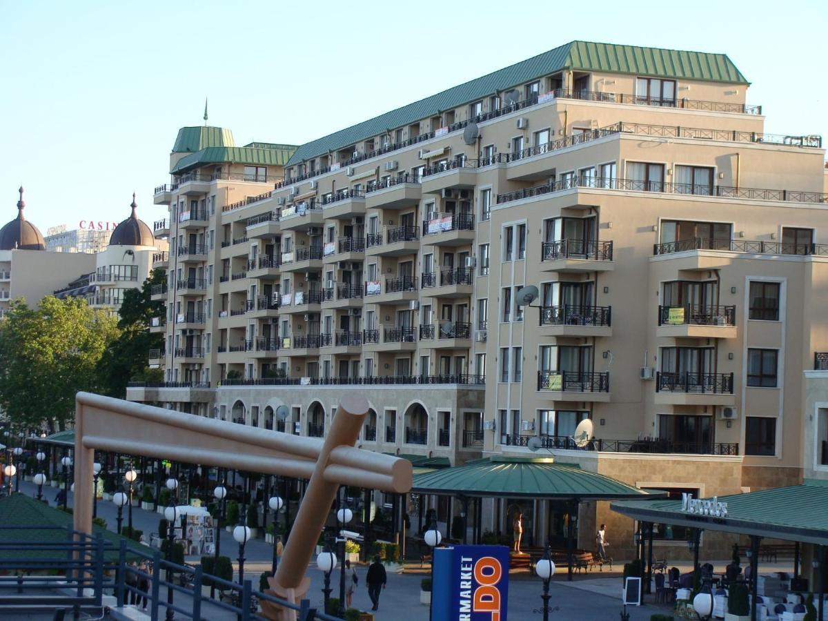 Admiral Apartments Aranyhomok Szoba fotó