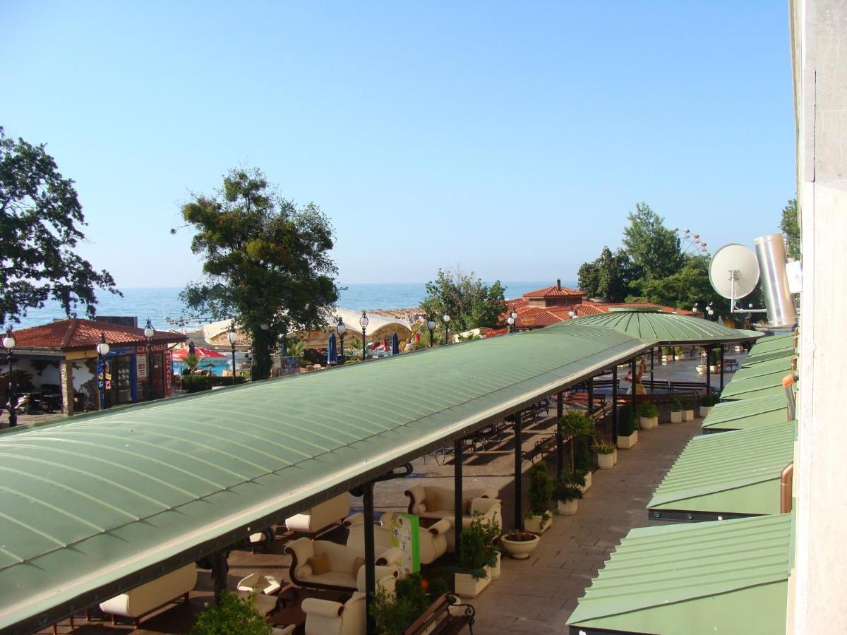 Admiral Apartments Aranyhomok Szoba fotó