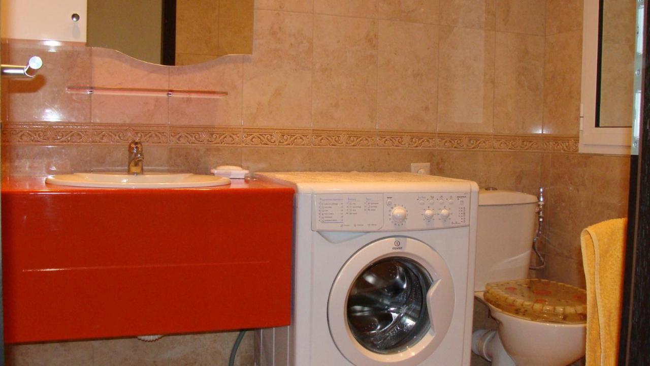 Admiral Apartments Aranyhomok Szoba fotó