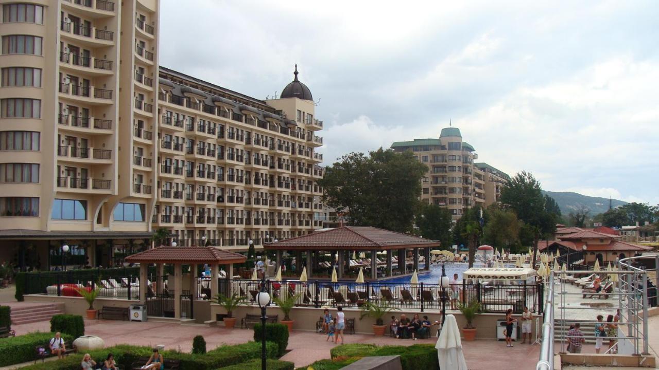 Admiral Apartments Aranyhomok Szoba fotó