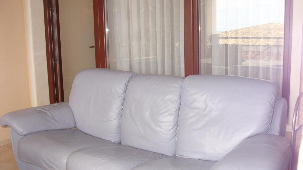 Admiral Apartments Aranyhomok Kültér fotó
