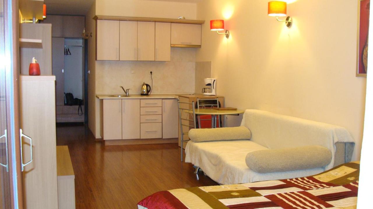 Admiral Apartments Aranyhomok Kültér fotó