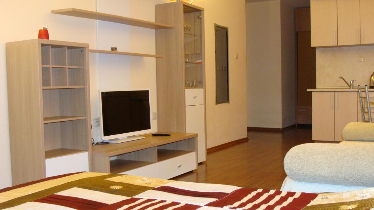 Admiral Apartments Aranyhomok Kültér fotó