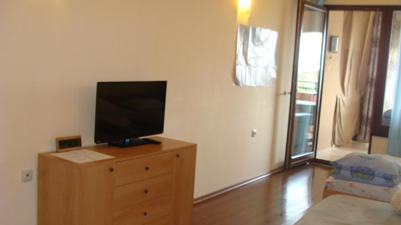 Admiral Apartments Aranyhomok Kültér fotó