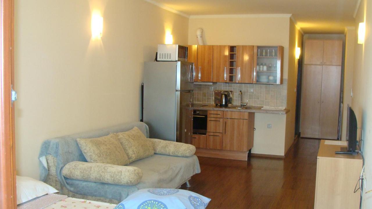 Admiral Apartments Aranyhomok Kültér fotó